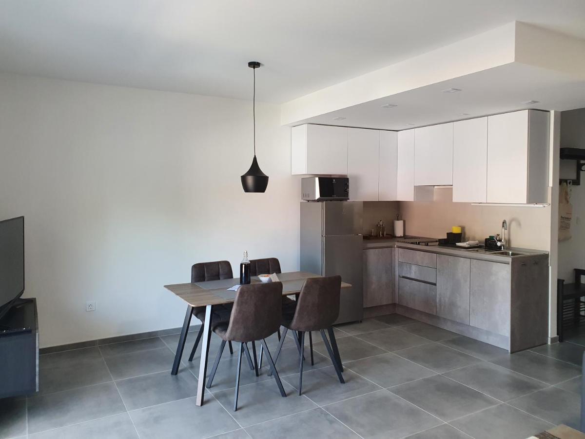 Apartmani Nerium Lovište Exteriör bild