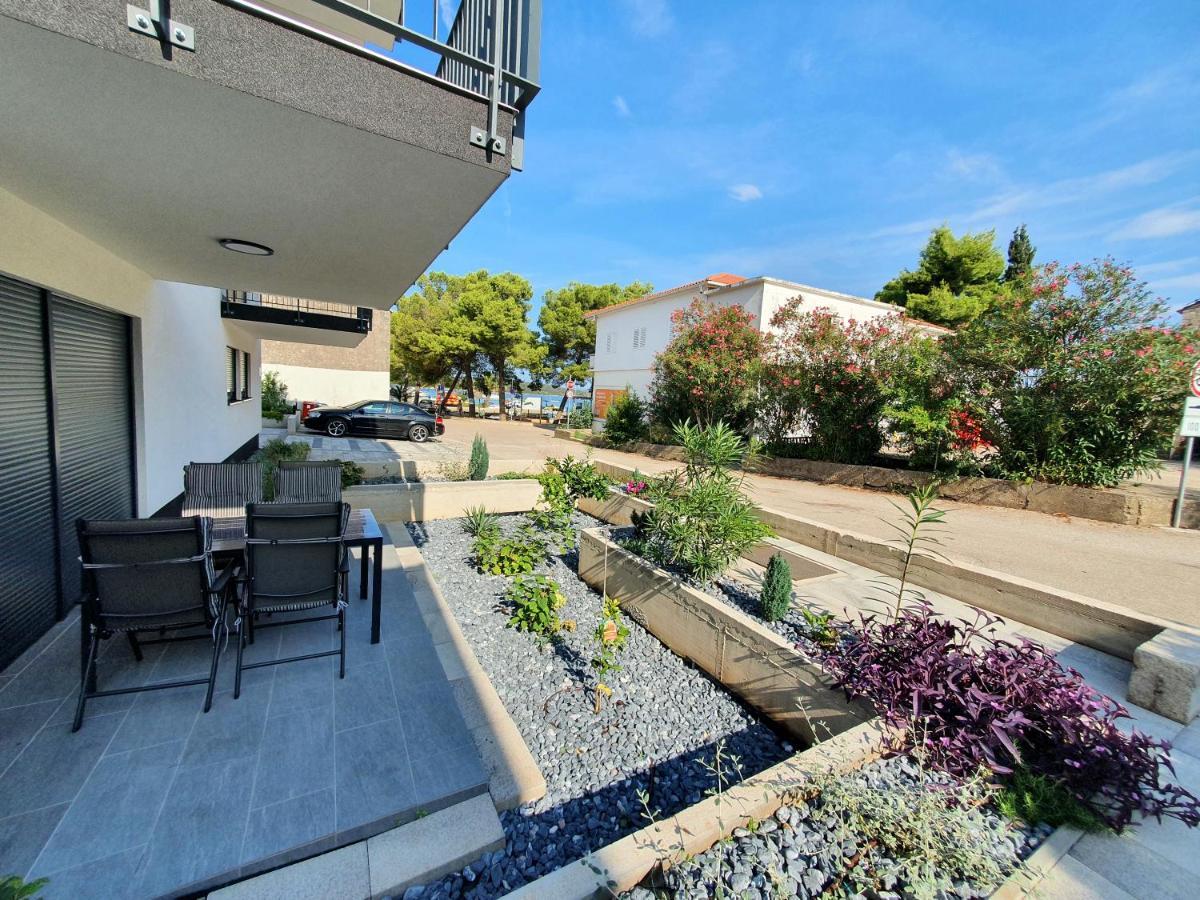 Apartmani Nerium Lovište Exteriör bild