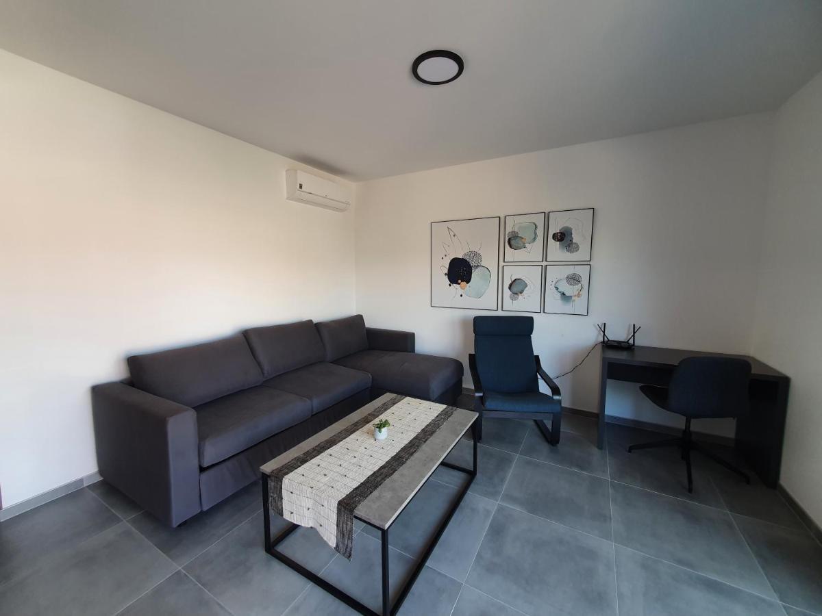 Apartmani Nerium Lovište Exteriör bild