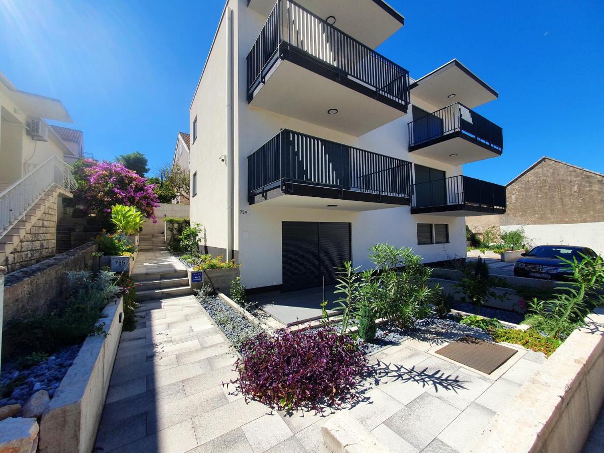 Apartmani Nerium Lovište Exteriör bild